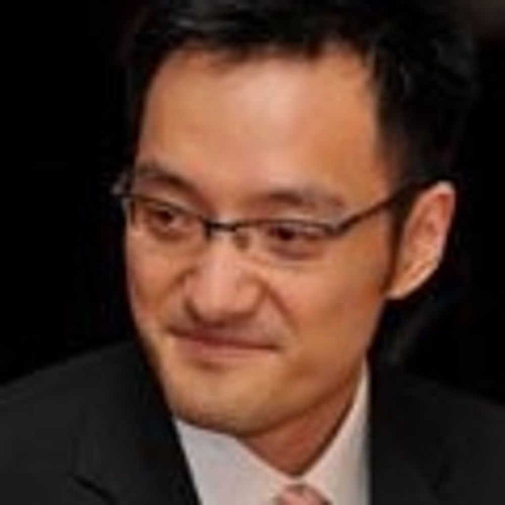 Lawrence Zhang 張樂翔