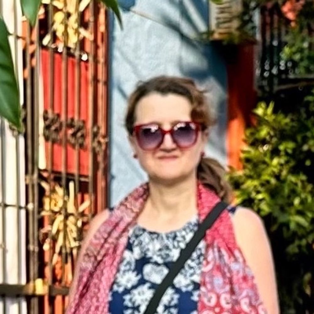 Julia Mitroi