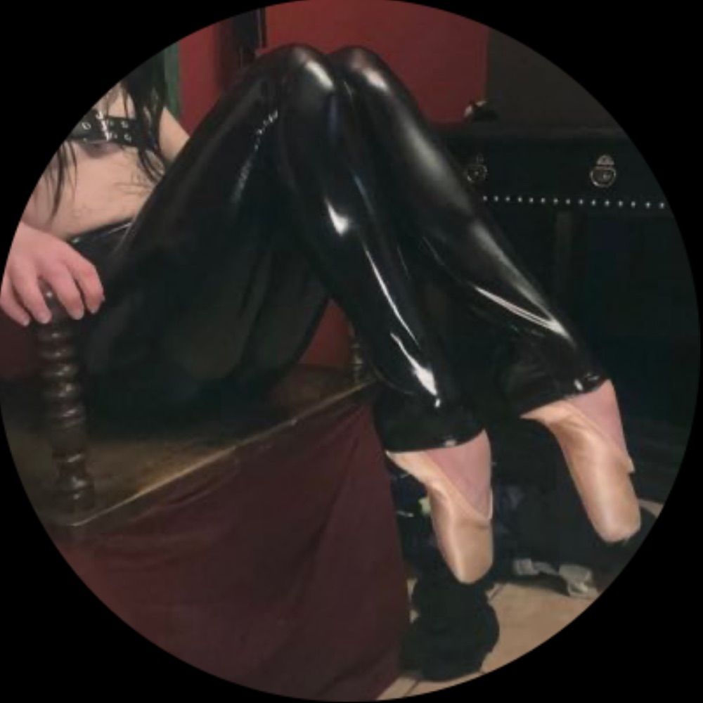 Mistress Grail - NYC Dominatrix