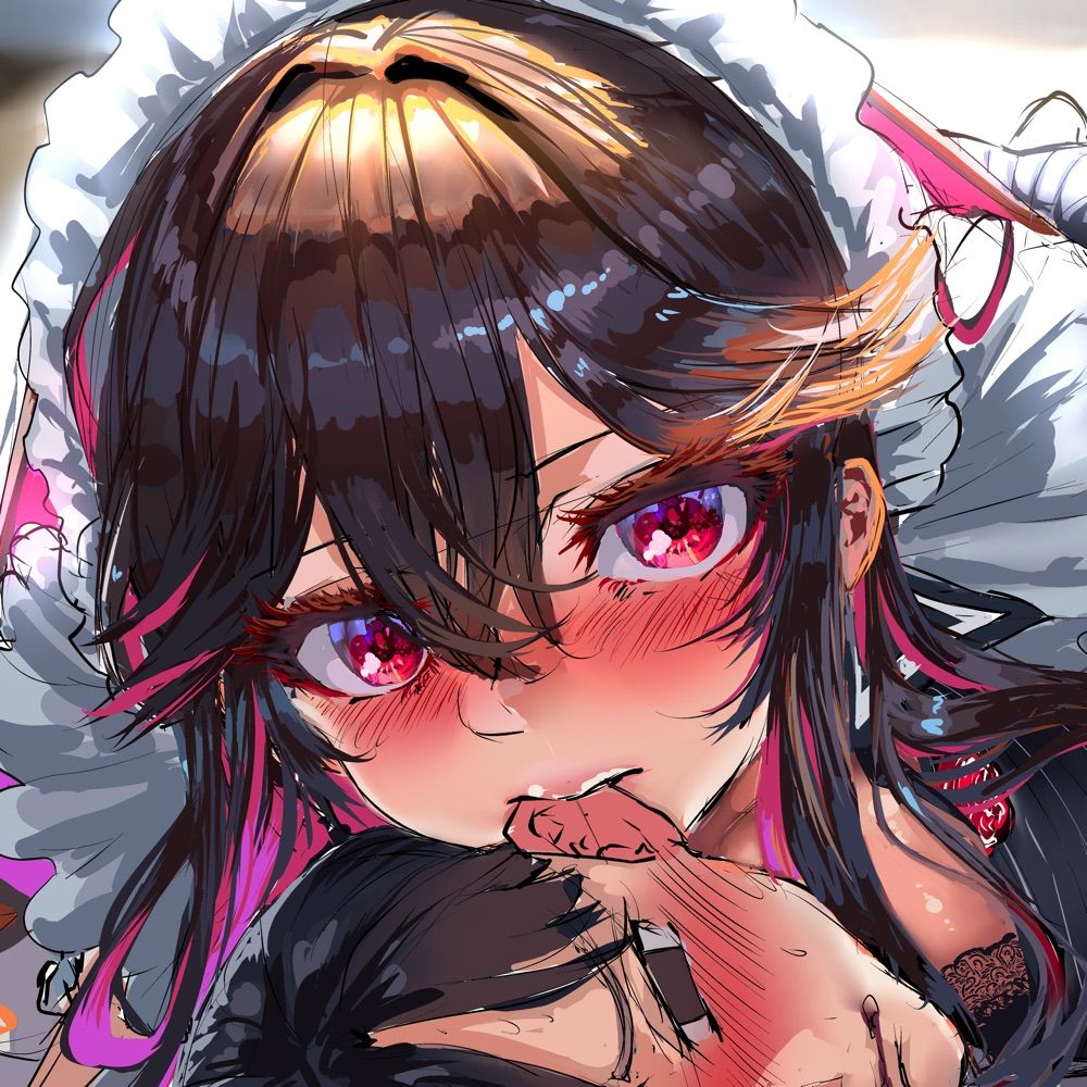 牡丹もちと⭐︎「マグロメイドがしこたまえっち」一般連載中❤︎