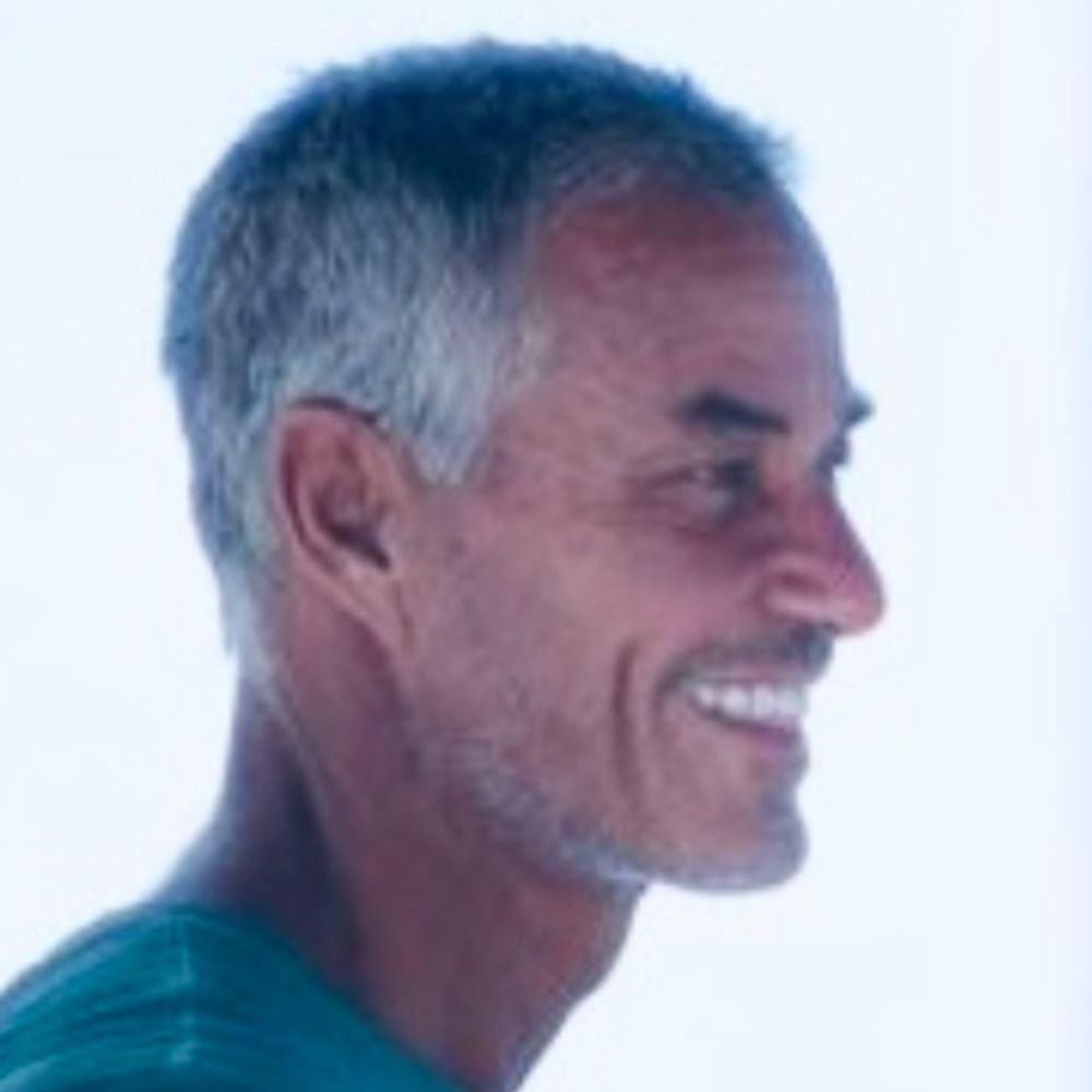 Dr Max Polyak