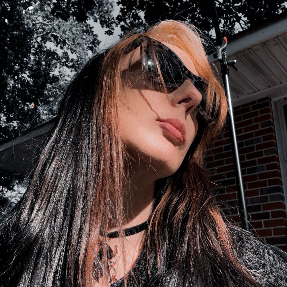 Lily Cuntster