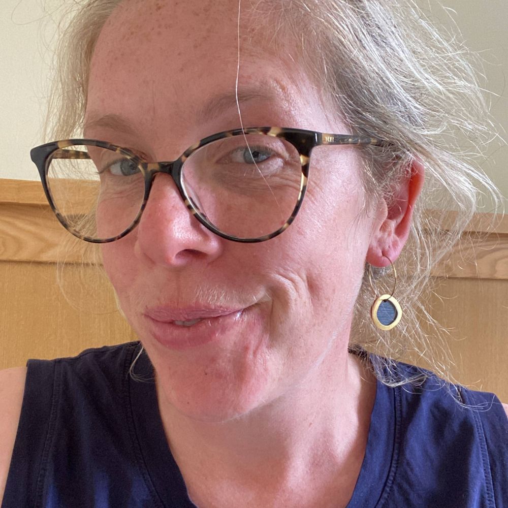 Gillian Straine