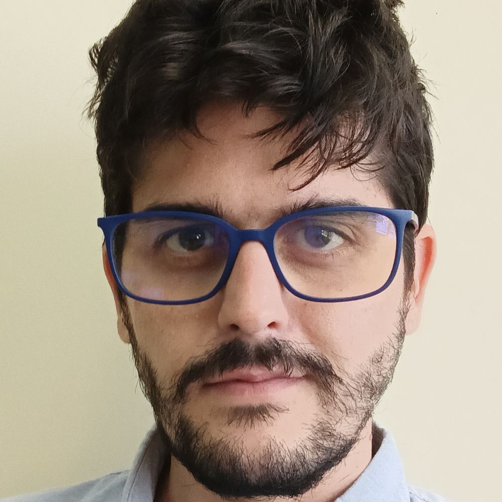 Víctor Javier Llorente Lázaro