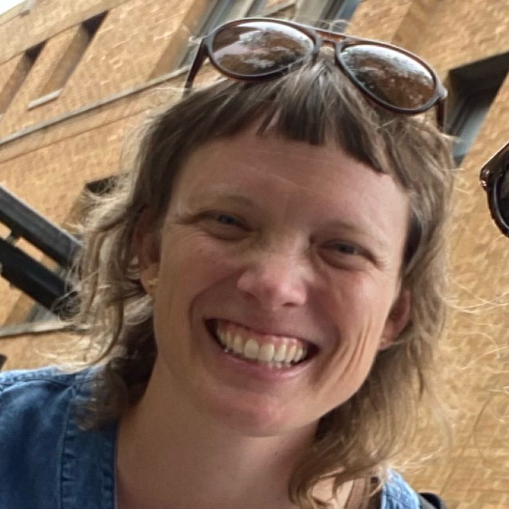 Beth Gutelius