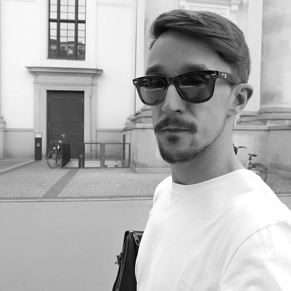Jota Serrano