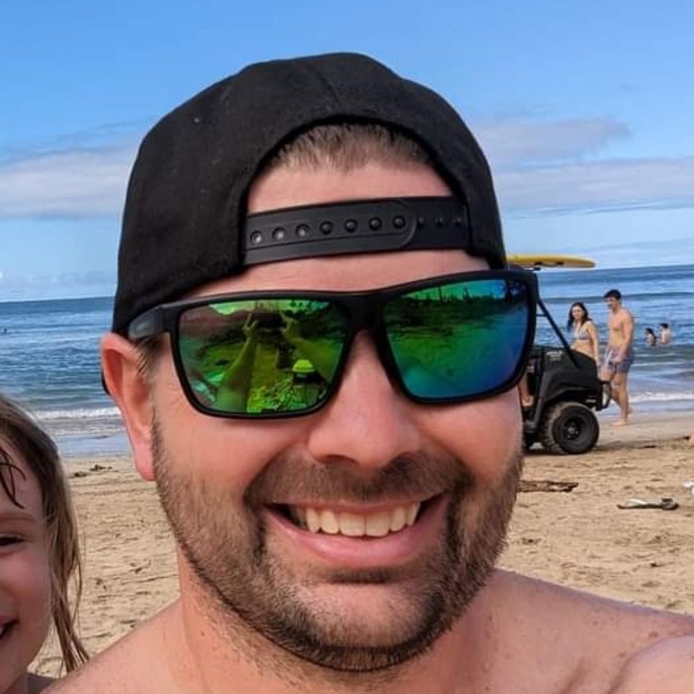 Aaron Larson 