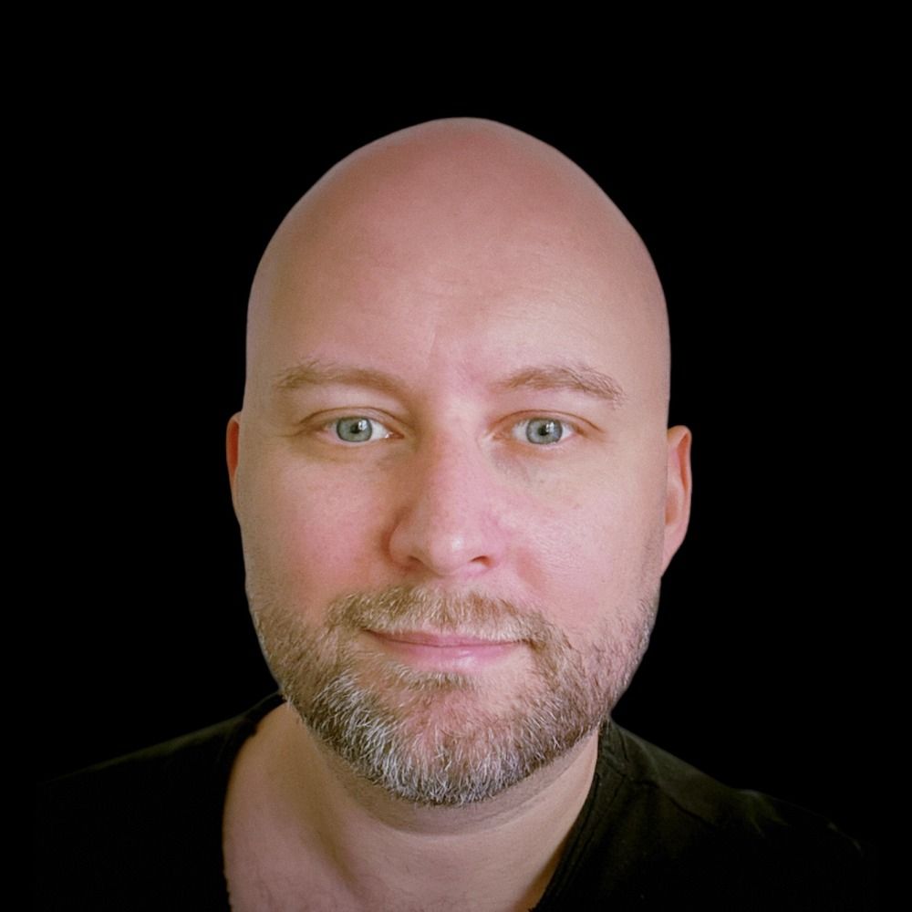 Dr. Daniel Hauschildt