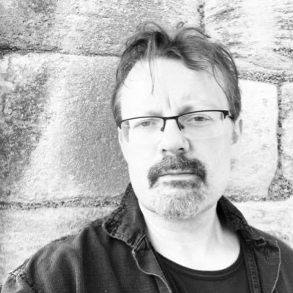 CM Angus : author of #SciFi, #SpecFic and #Horror
