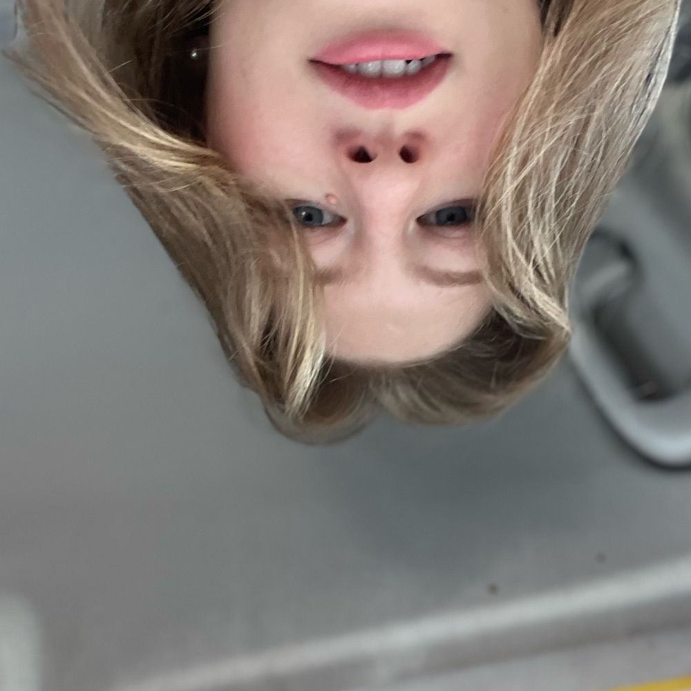 sirenacarey.bsky.social profile picture
