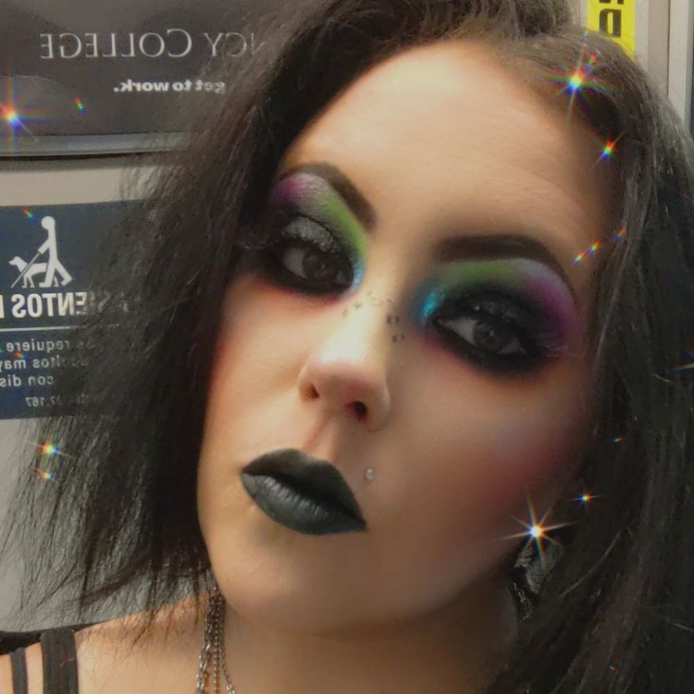 🦇🖤