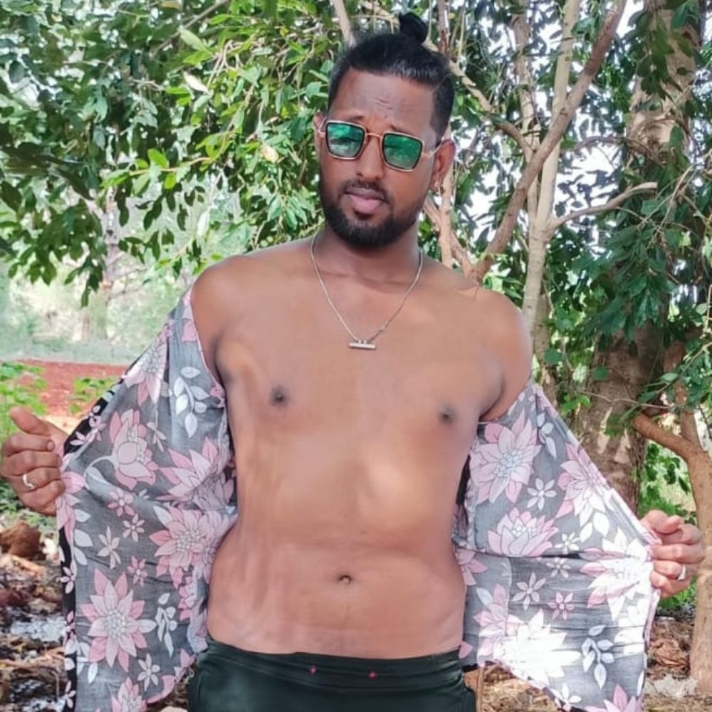 Gay vers Deep sucker man