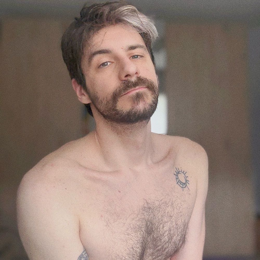 3bottlesofwine 🏳️‍🌈