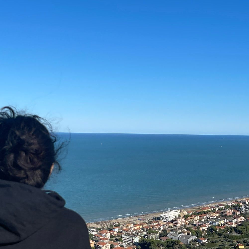 Jolie