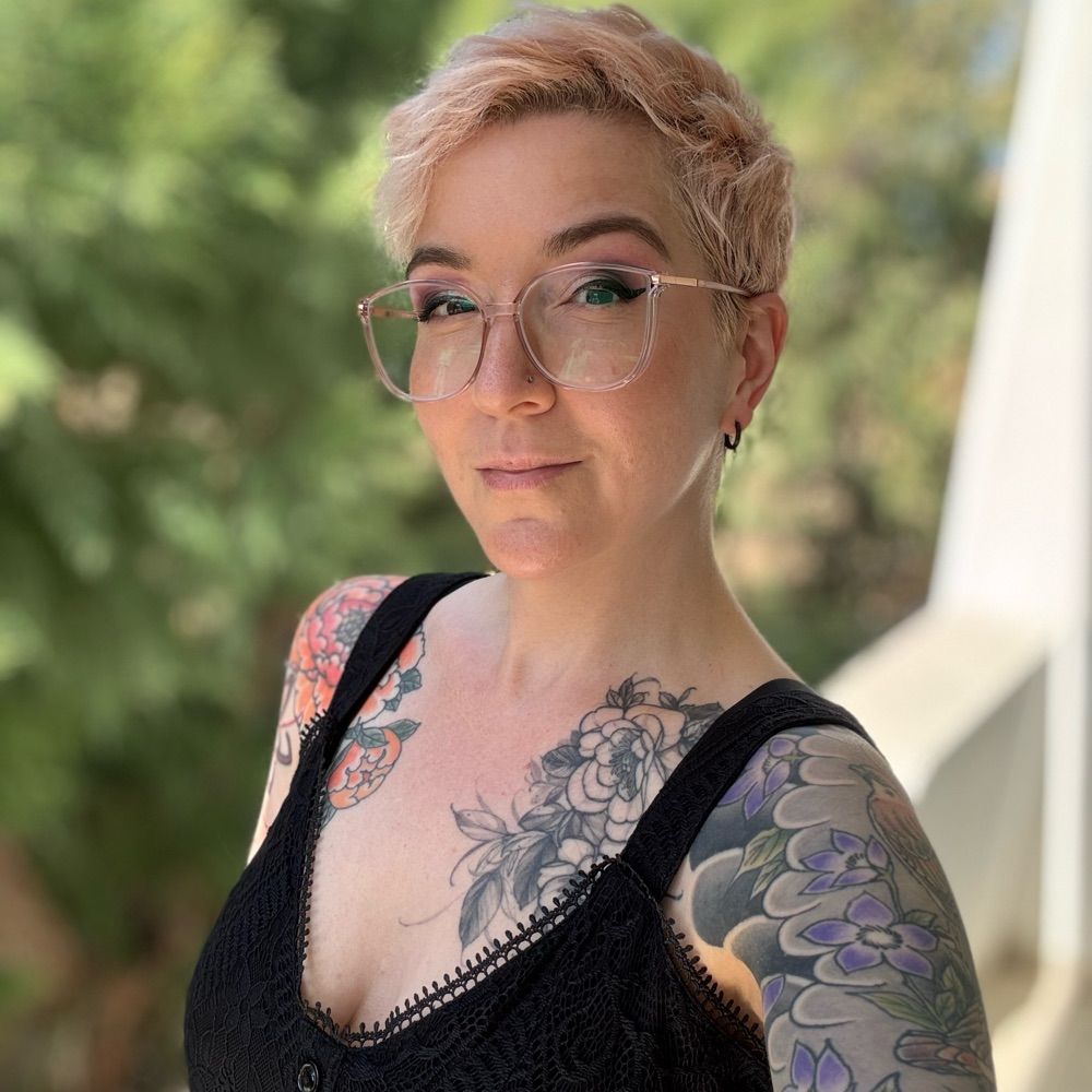 Dr Carolyn Rando