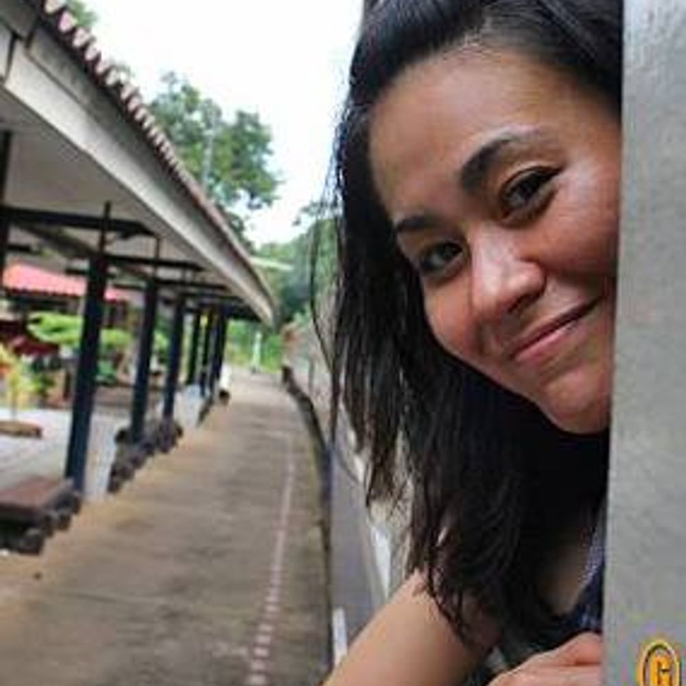 Christine Kaaloa | GRRRLTRAVELER