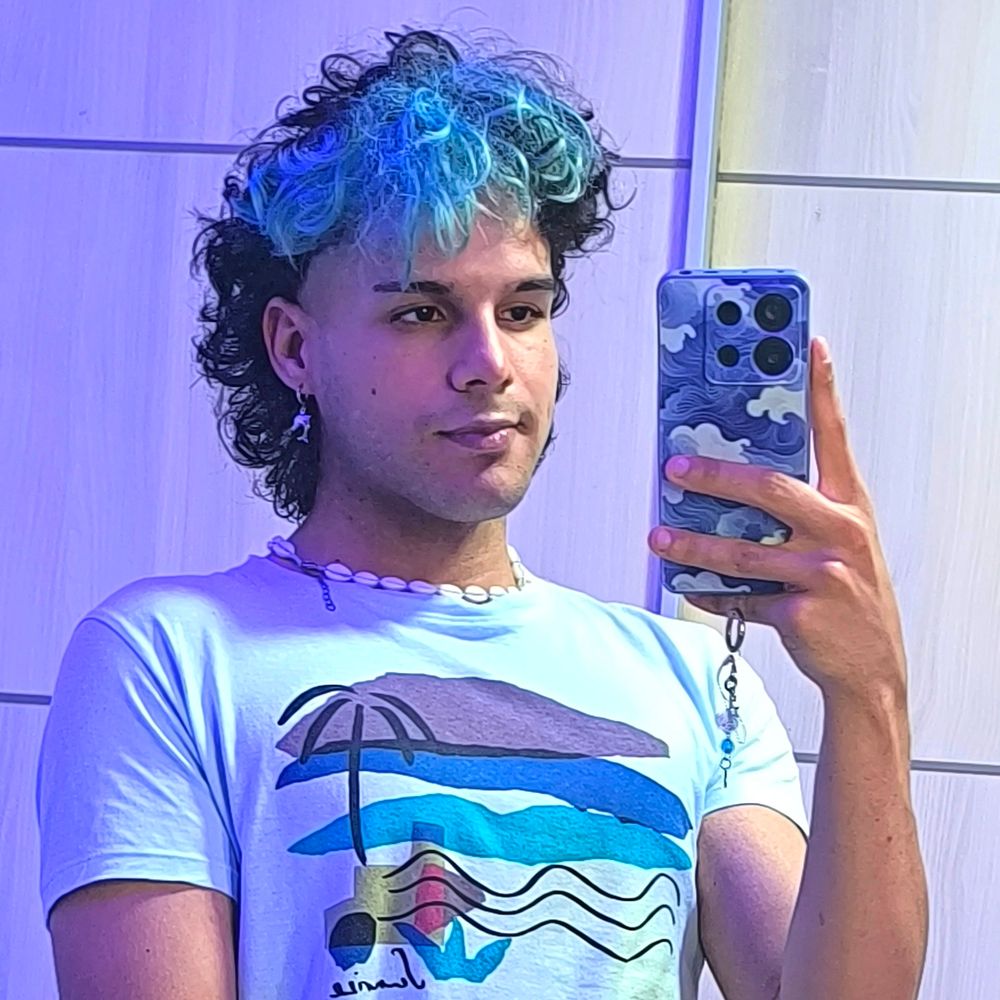 𝒅𝒂𝒏𝒏𝒊🌊