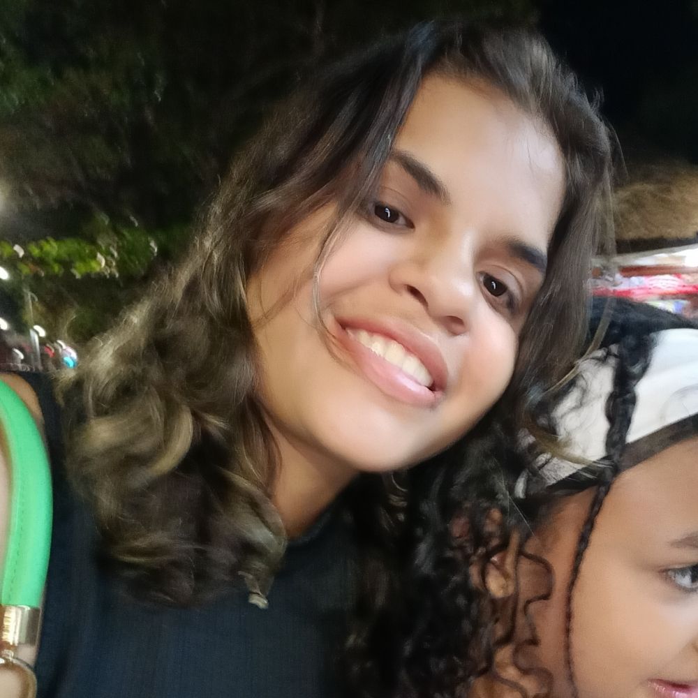 Evynha Vieira