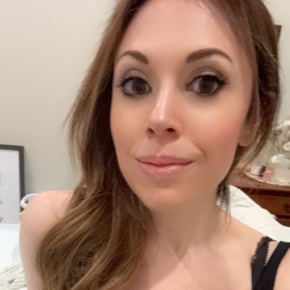 ellehunter.bsky.social