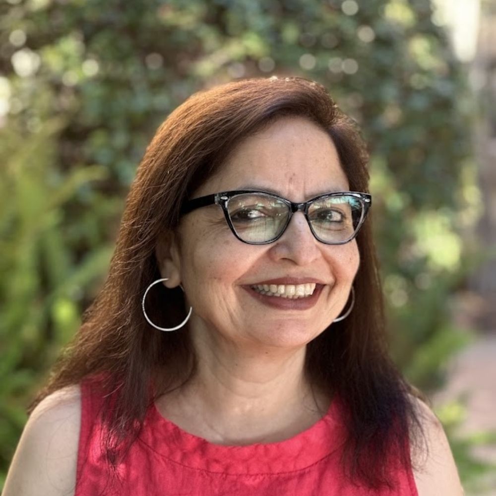 Samina Najmi