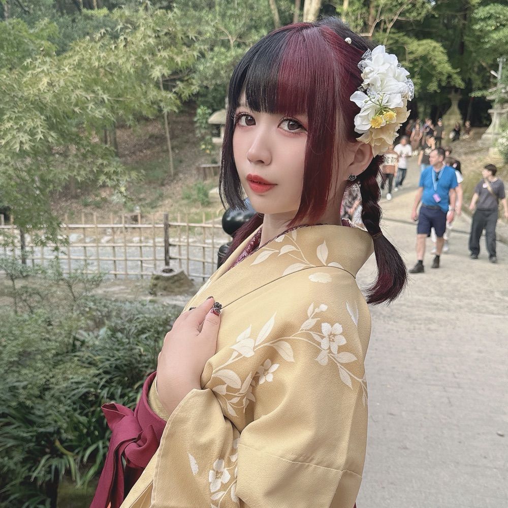 斯斯🐱 台湾のコスプレイヤー🐱