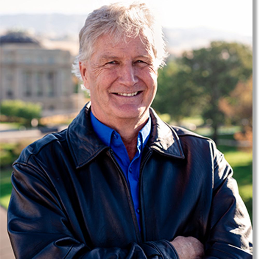 David R Day