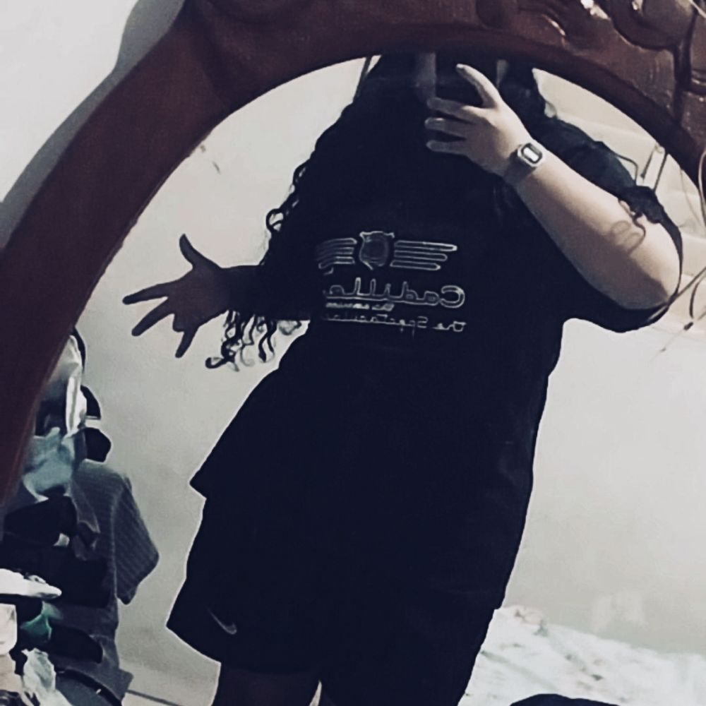 lay ⚢
