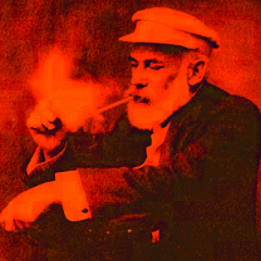 Red DeLeon