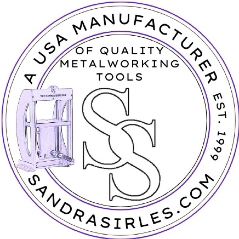 sandrasirles.com