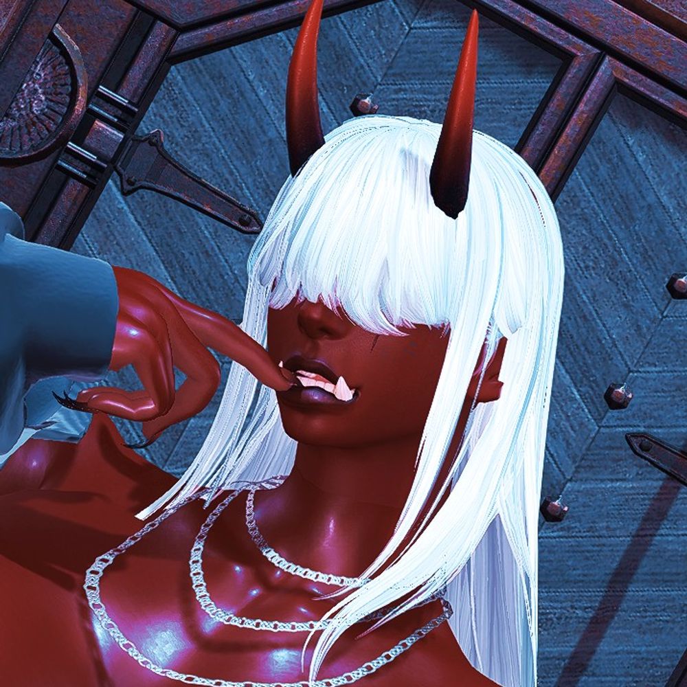 Celaena The Red Oni.