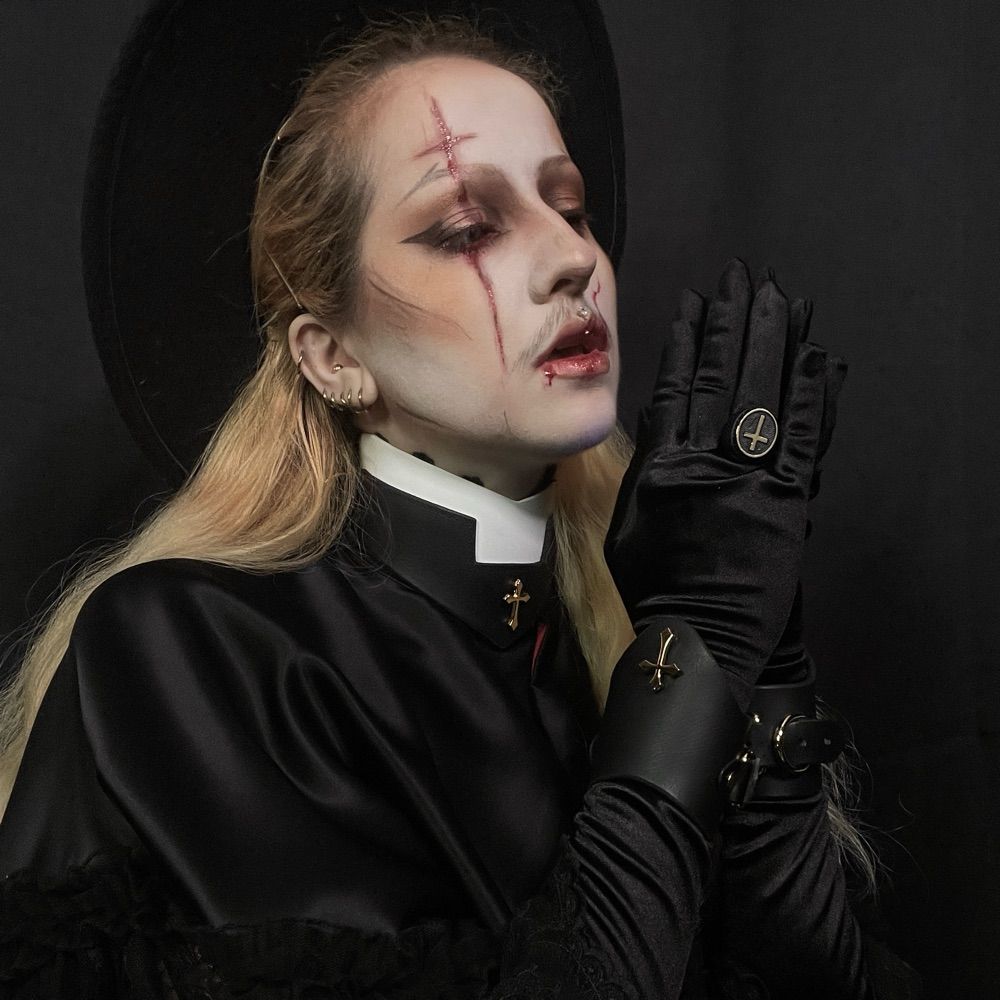 Femme Death