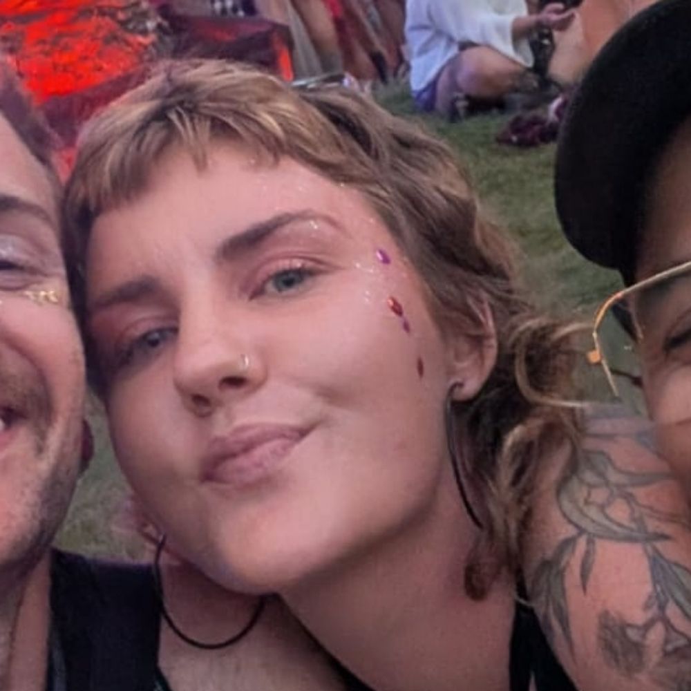 maddy braddon (they/she)