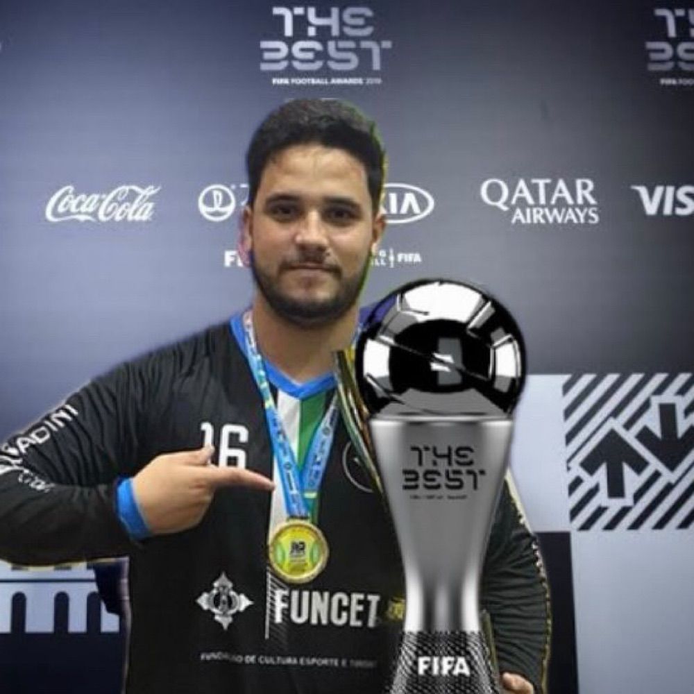 Léo Camilo