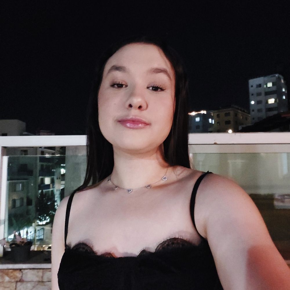 Isadora ")