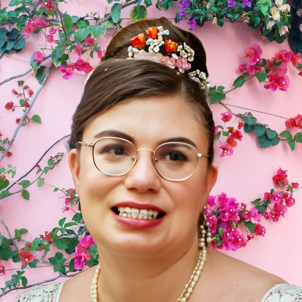 Raluca Terry-Enescu 's avatar