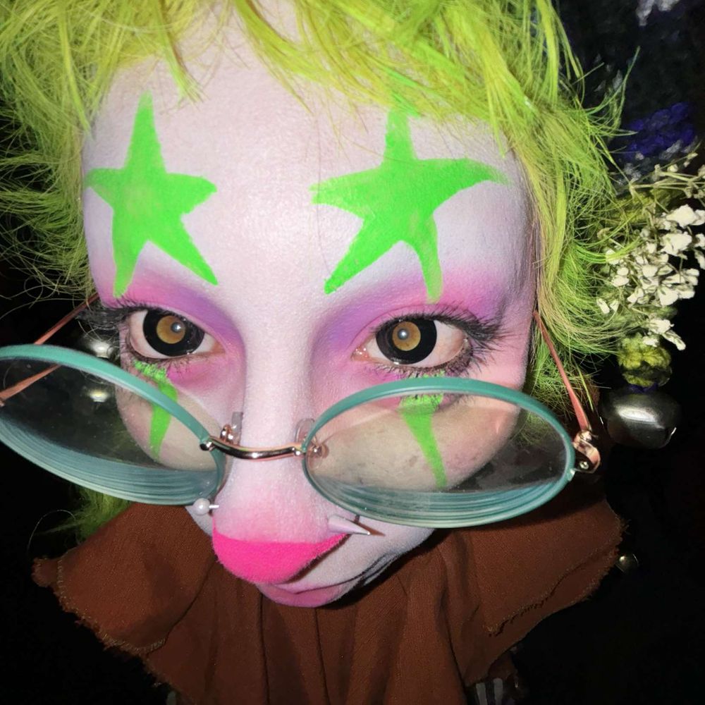 Silly clown creature 🤡