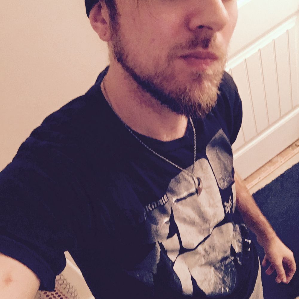 S Λ C C Λ D Ξ aka Stephen Landry 