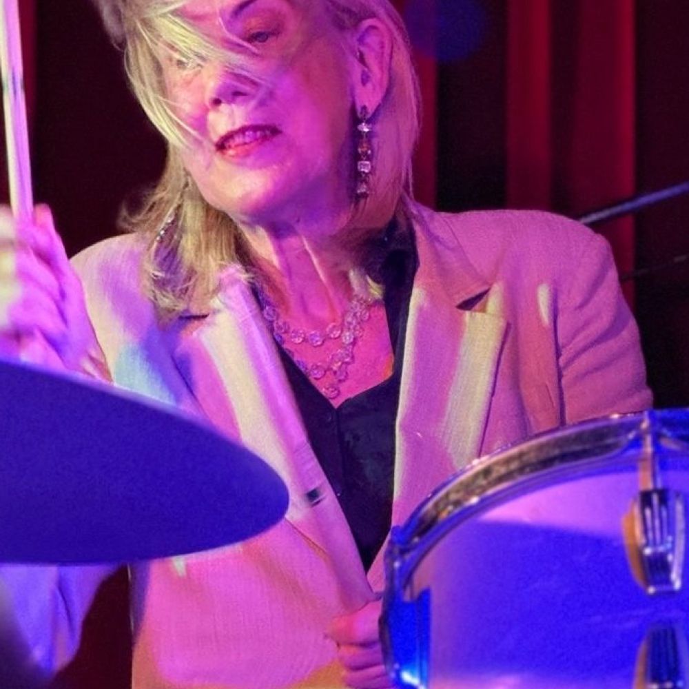 Lindy Morrison