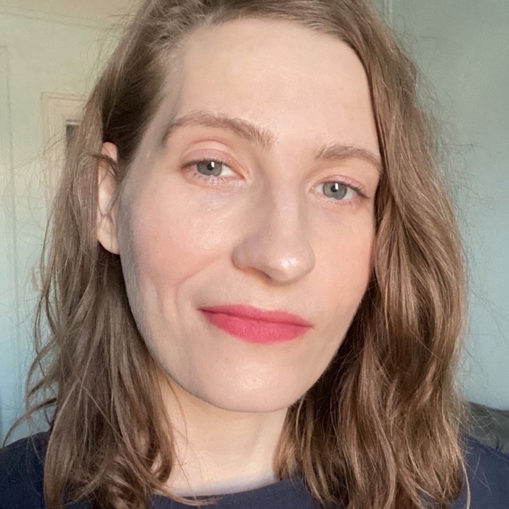 Laura Casey's avatar