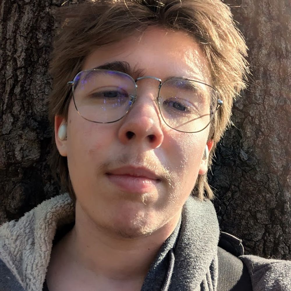 Gabriel Chapman [he / him / his]