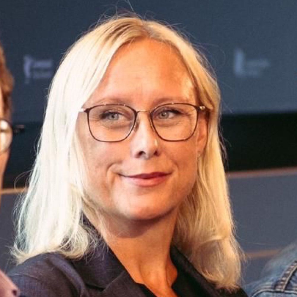 Sandra Lövbom Wall