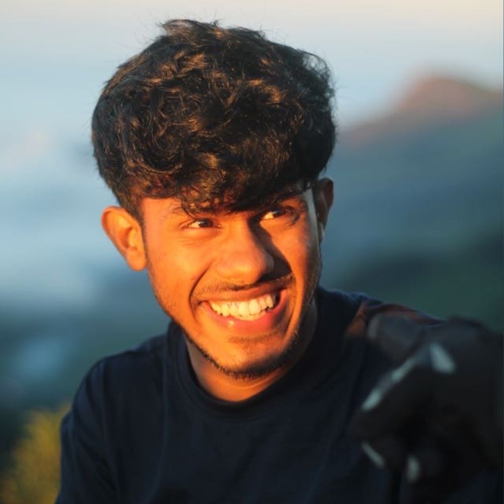 Lukhmanul Hakeem K.