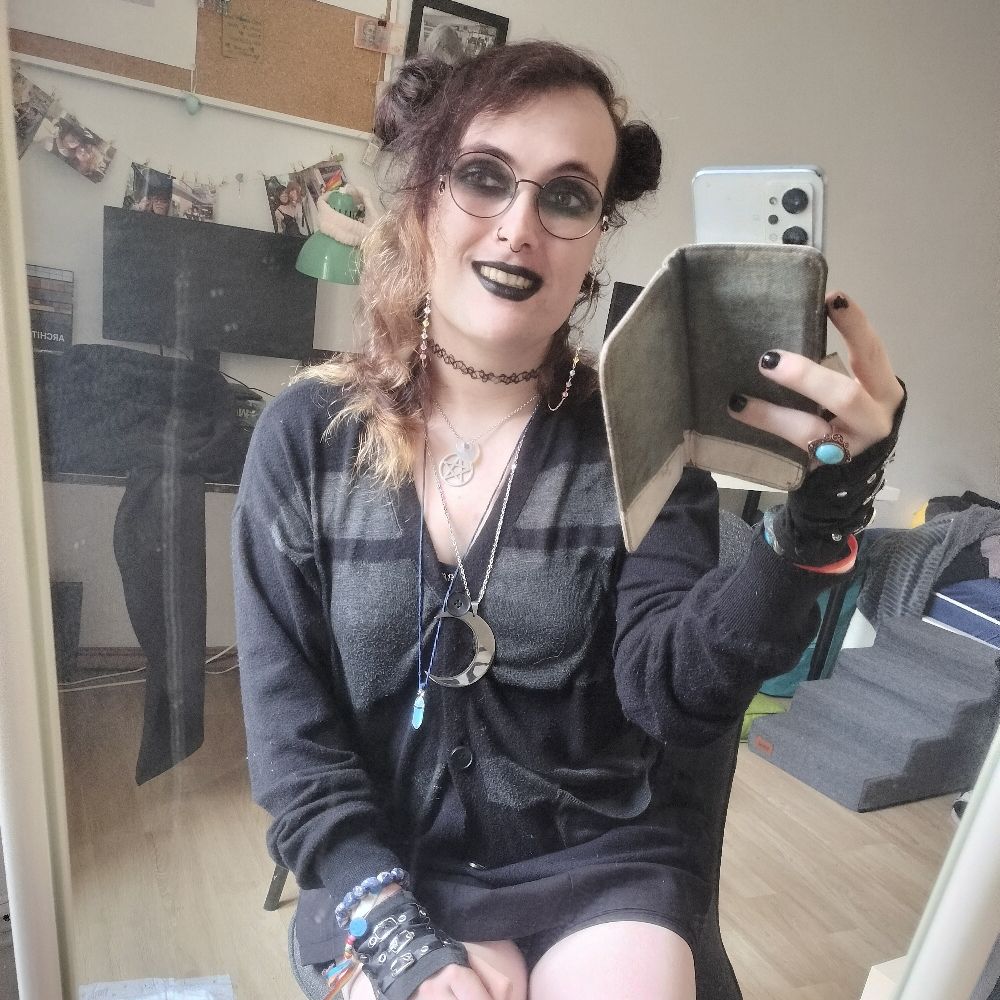Luna Knapers