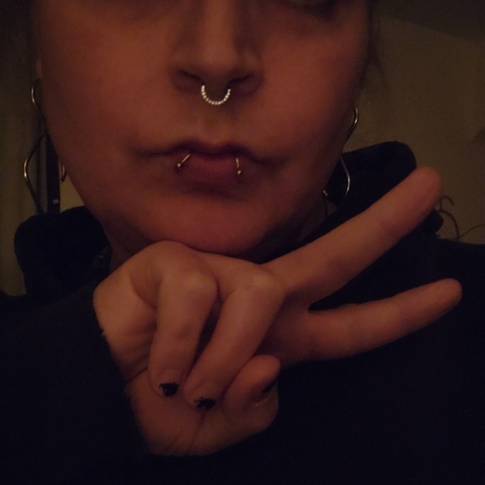 FaeR 🧚‍♀️✨️