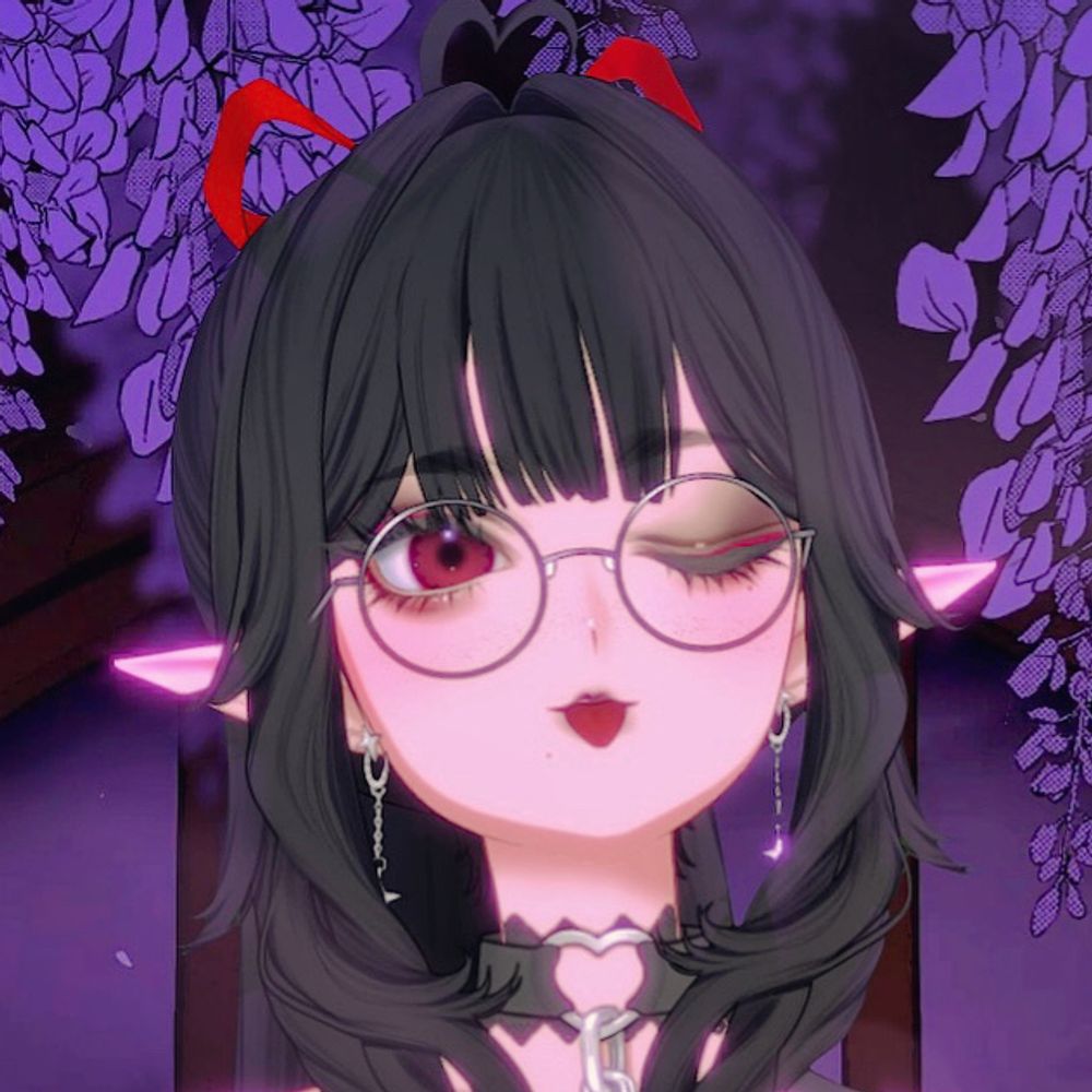 lolo🦇⛓️⋆｡˚ ✩