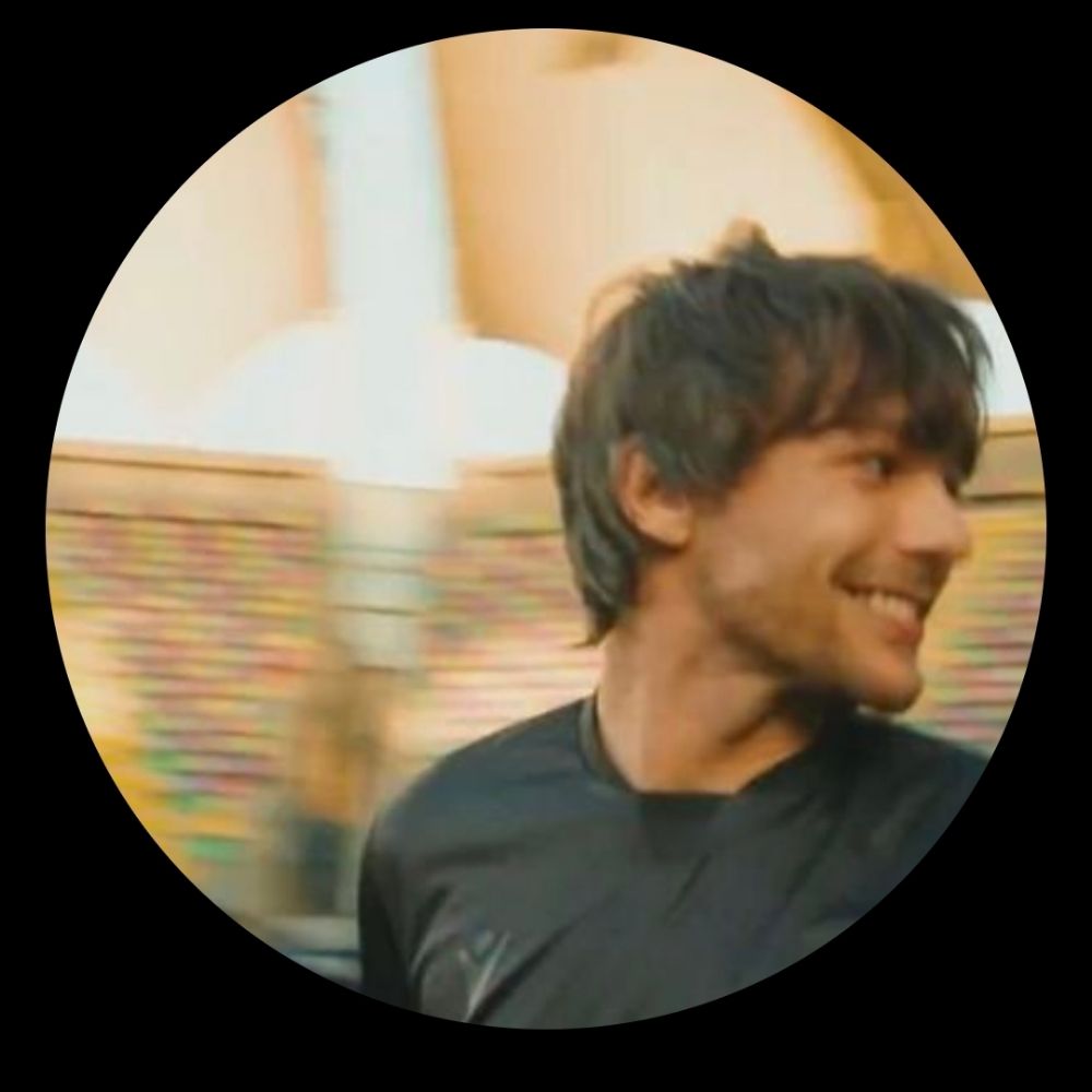Oli 🌻🍉