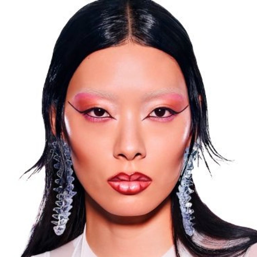 Rina Sawayama Brasil