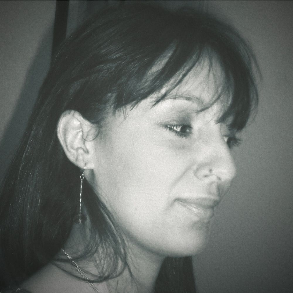 Poétesse de la hess