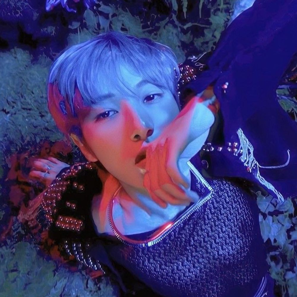 zephene | #1 renjun stan (for real)