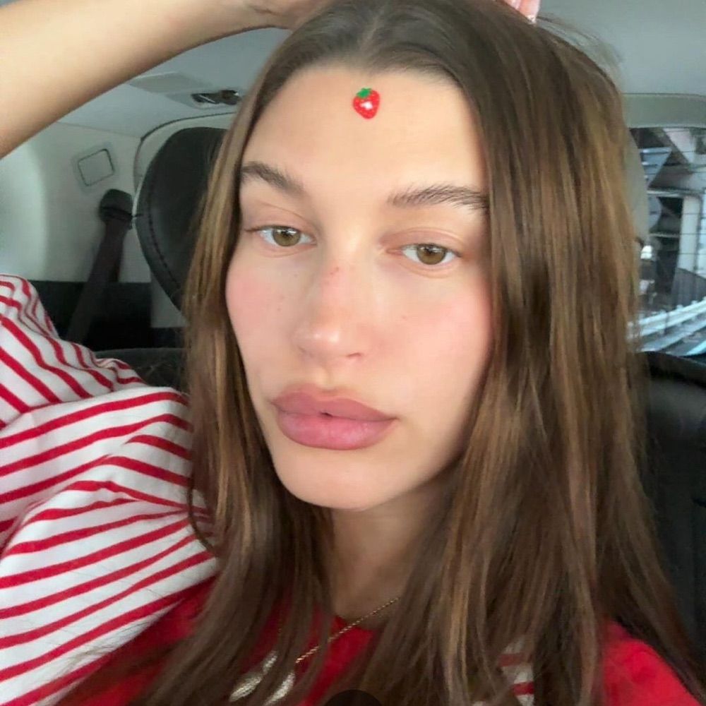 V.
